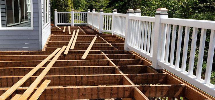 Deck Repair Free Estimate in Van Nuys, CA